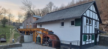 Dümmlinghauser Mühle in der Dämmerung